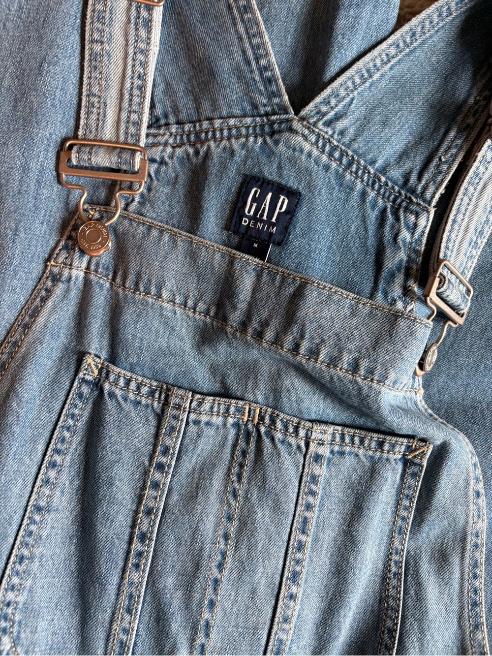GAP Light Blue Denim Women's Overalls with Relaxed Legs - Picture 2 of 3